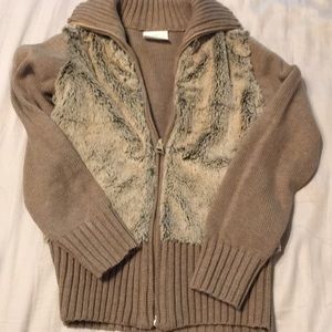 Zip up sweater/jacket